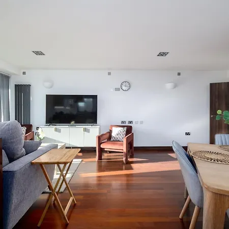 Guestready - Riverside Retreat In Battersea London Exterior foto